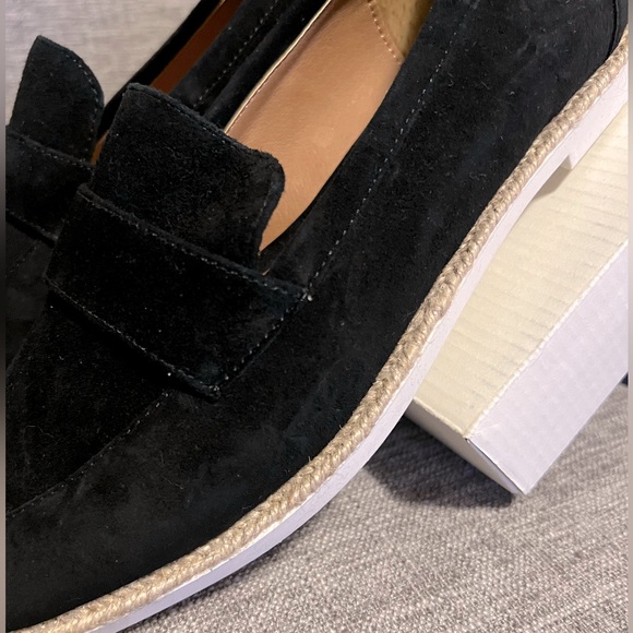 NWT, Caslon loafers, black, size 9. - Picture 10 of 15